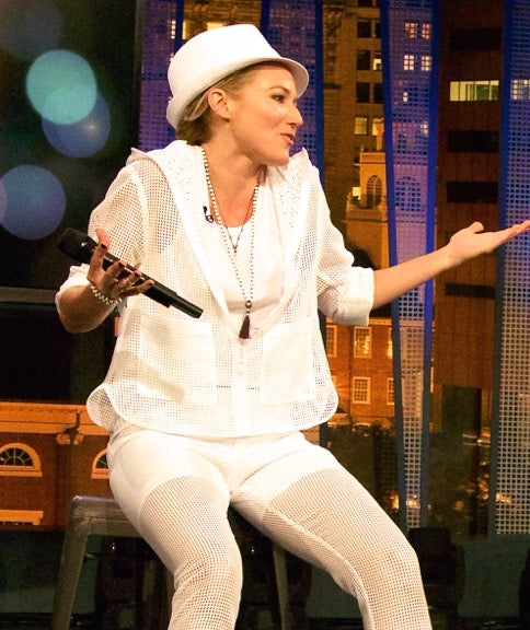 Singer Jewel covers 'Guilty Pleasure' by the Backstreet Boys wearing River and Sky Mala Necklace and Mala bracelets