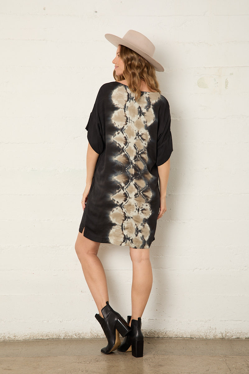 Calla Shift Dress