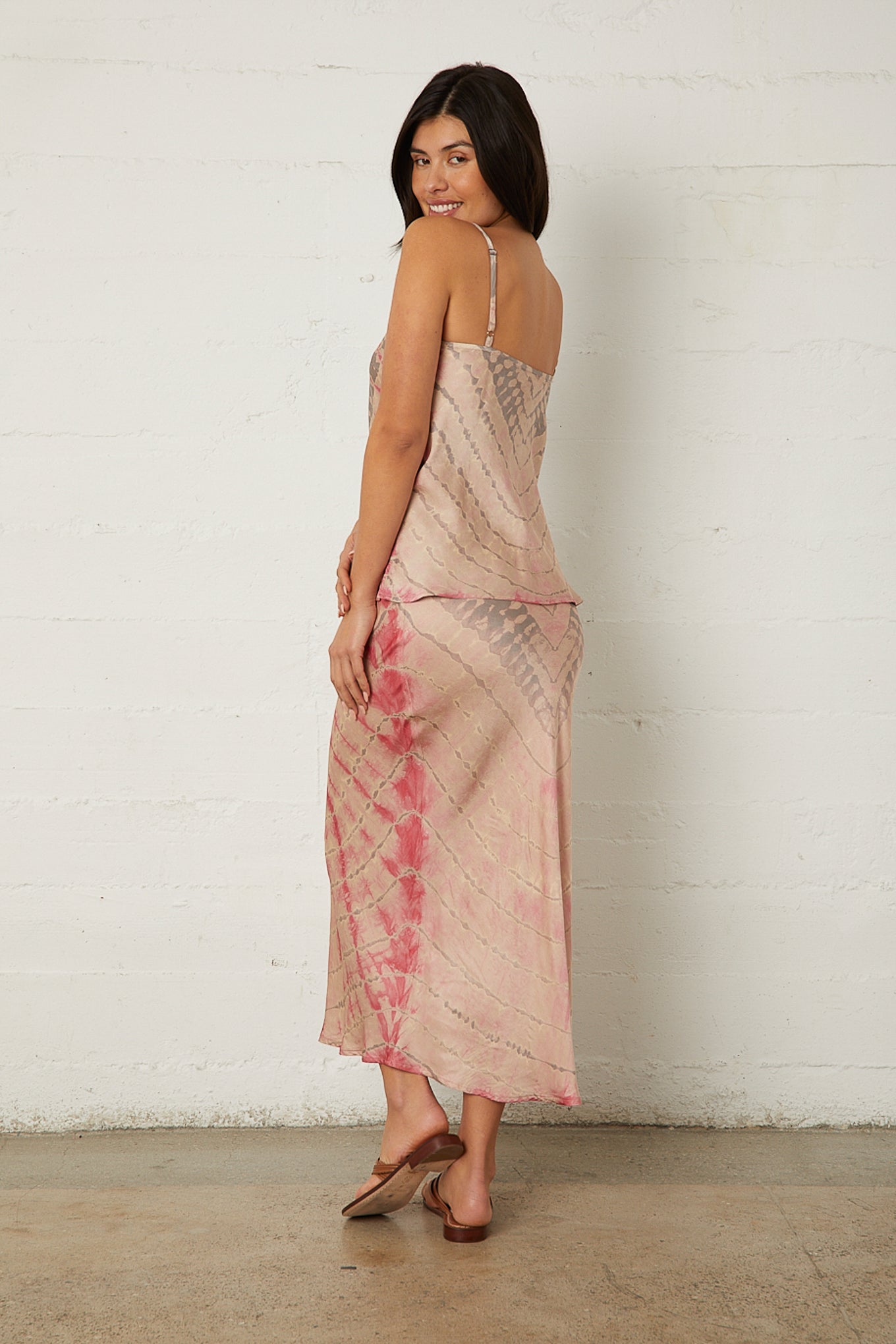 Satin Raya Tank